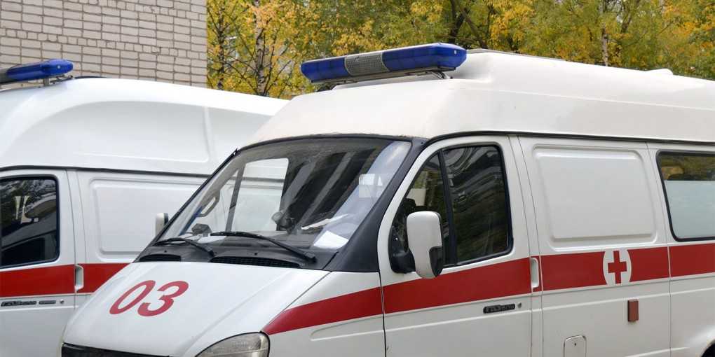 ambulance-1005433_1920